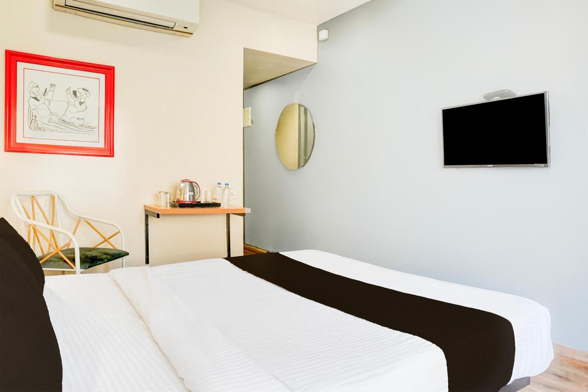 Super Townhouse Mg Road Pune Dış mekan fotoğraf